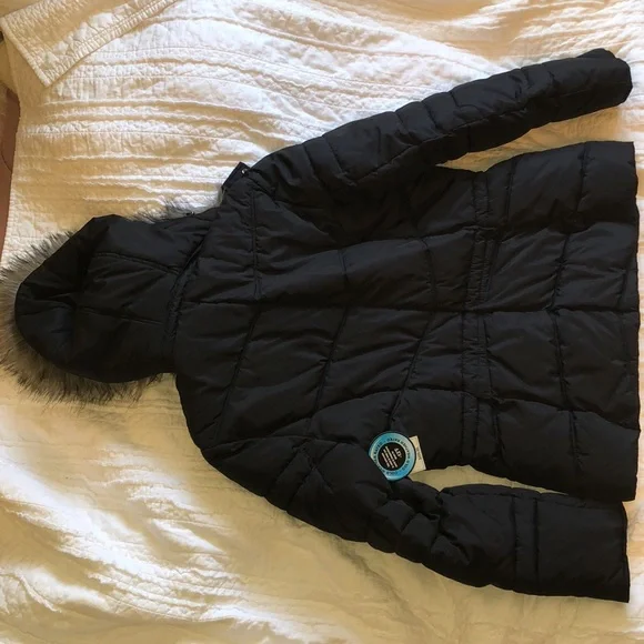 NWT St. John’s bay black puffer fur hood zip up jacket coat - Picture 4 of 4